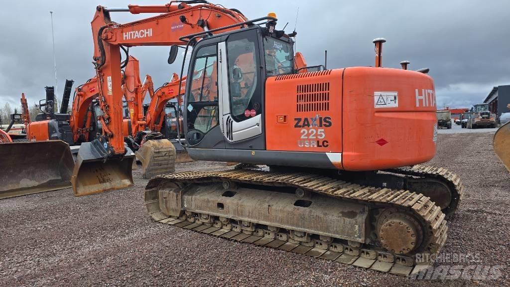 Hitachi ZX225USRLC-3 대형 굴삭기 29톤 이상