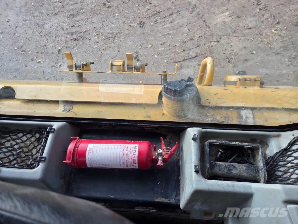 CAT D 6 N LGP 크롤러 도저