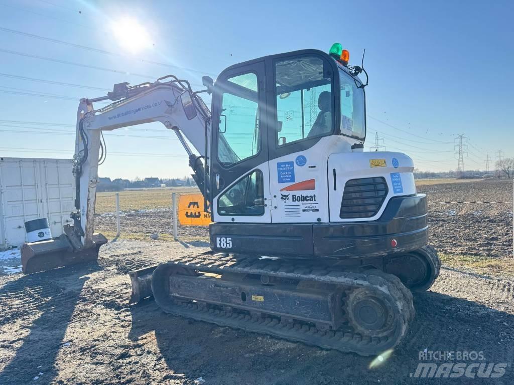 Bobcat E 85 중형굴삭기 7톤-28톤