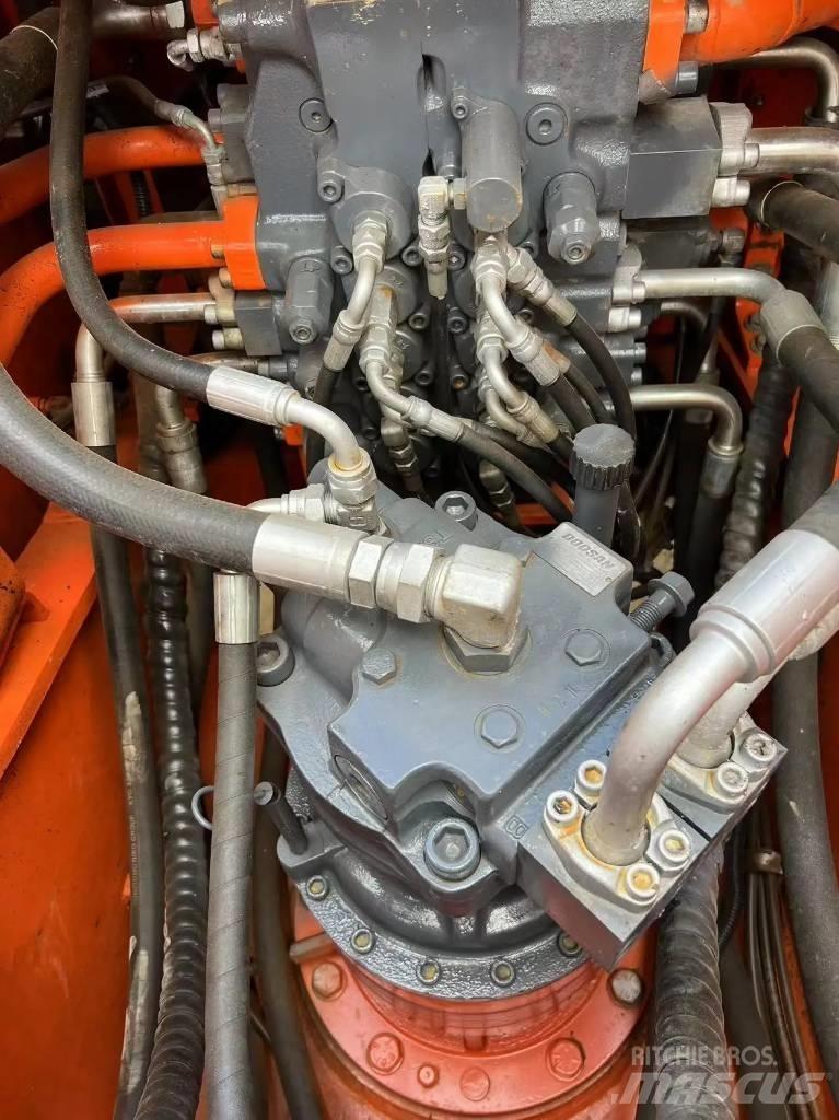Doosan DX 225 LC-9c 소형 굴삭기 7톤 미만