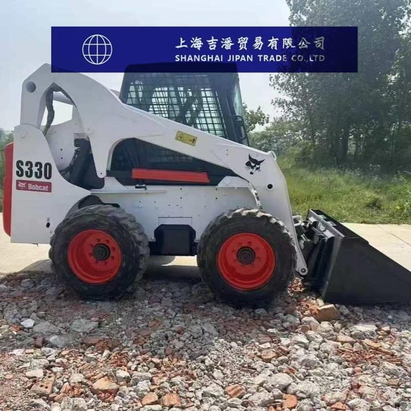 Bobcat S 330  스키드로더
