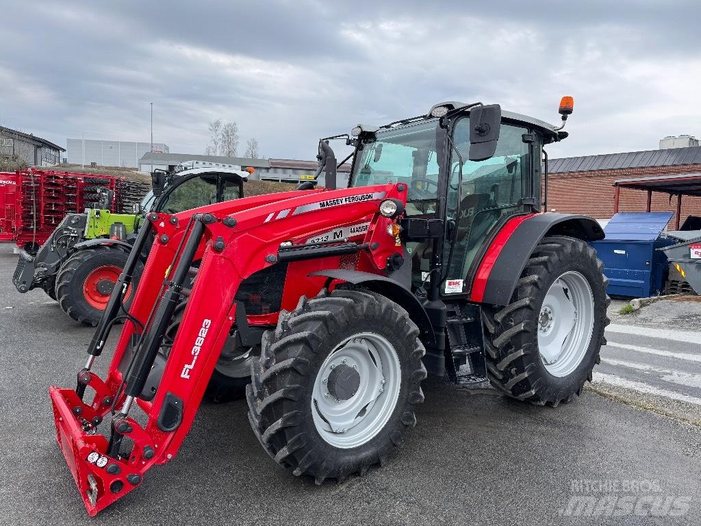 Massey Ferguson 5713 트랙터
