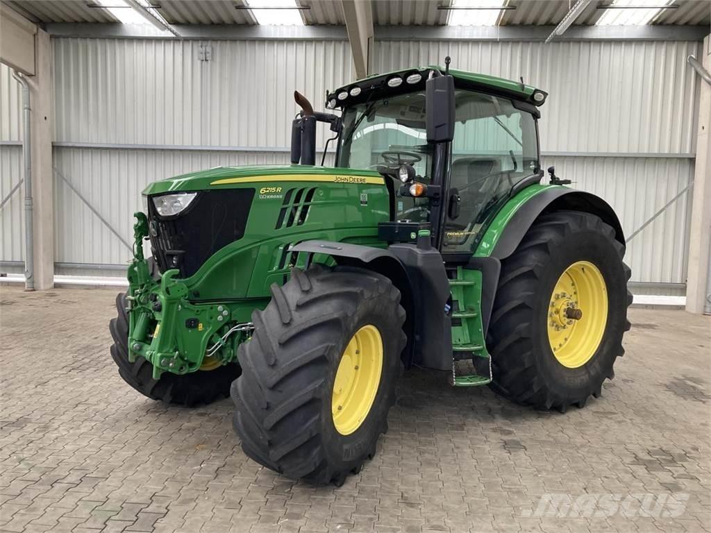 John Deere 6215R 트랙터