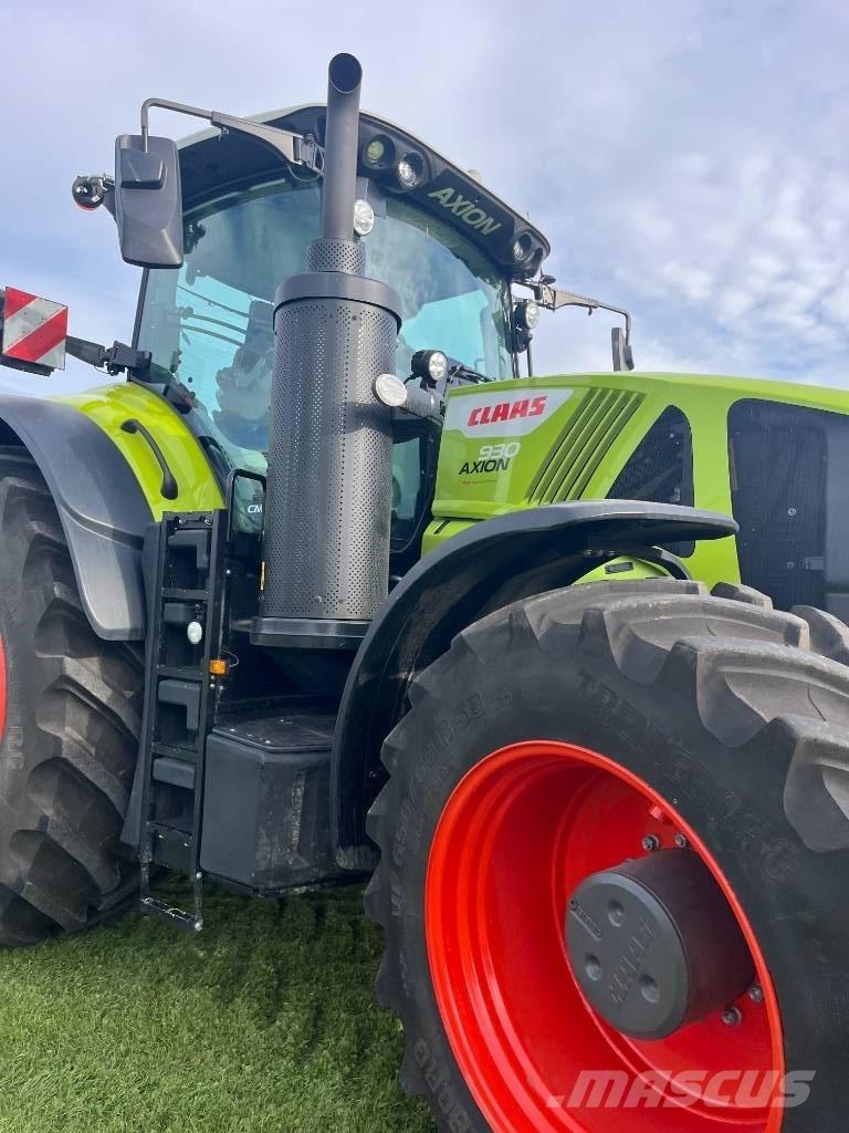 CLAAS AXIO 930 트랙터