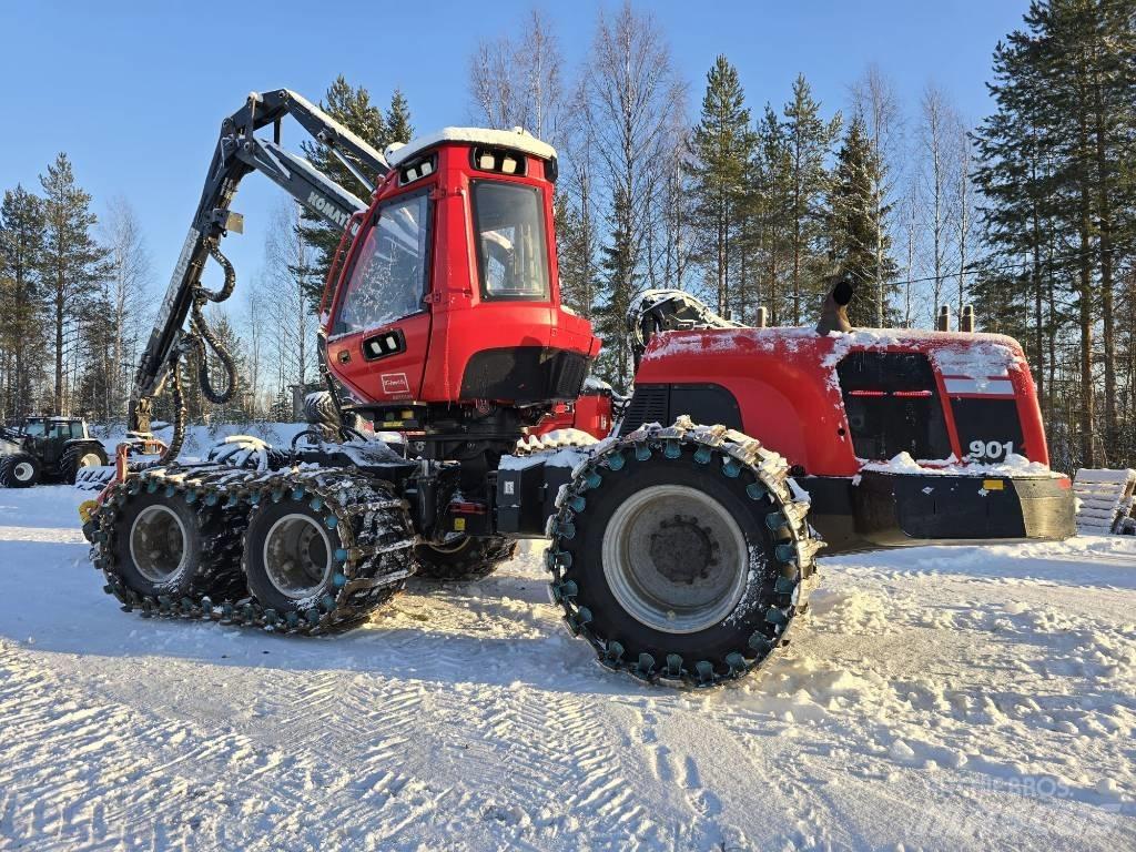Komatsu 901 원목 하베스터