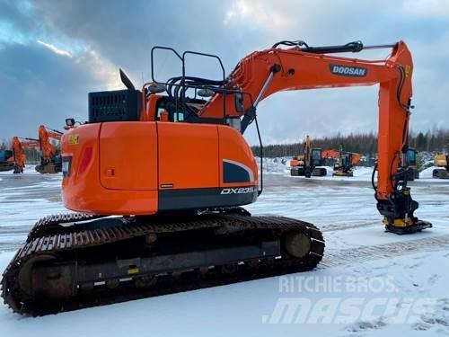 Doosan DX235LCR-5 대형 굴삭기 29톤 이상