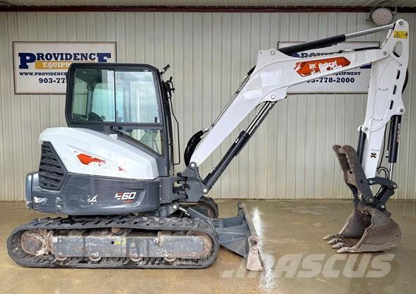 Bobcat E60 대형 굴삭기 29톤 이상