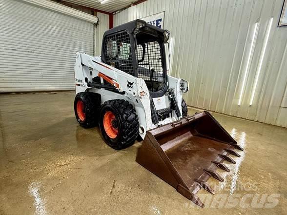 Bobcat S630  스키드로더