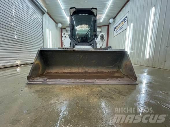 Bobcat T650  스키드로더