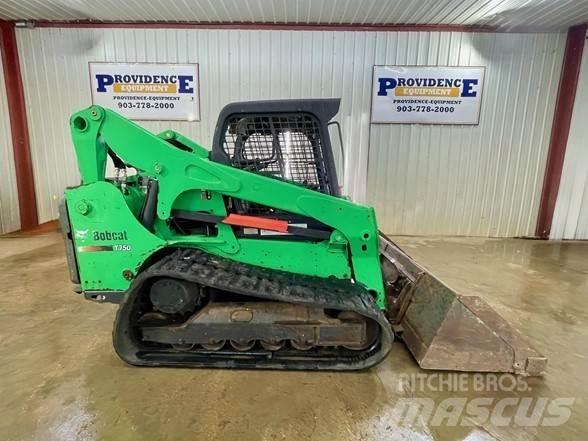 Bobcat T750  스키드로더