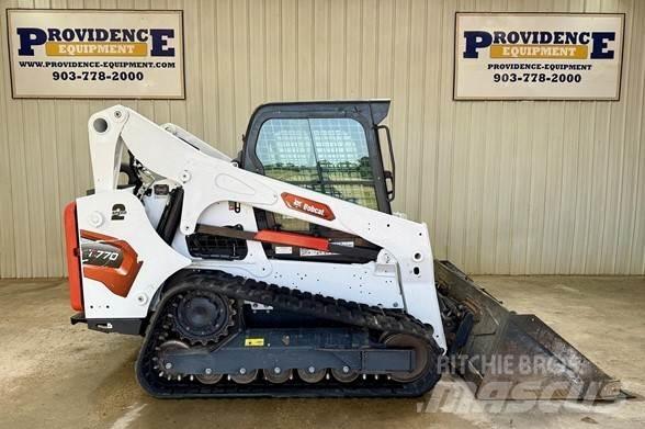 Bobcat T770  스키드로더