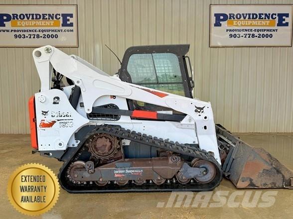 Bobcat T870  스키드로더