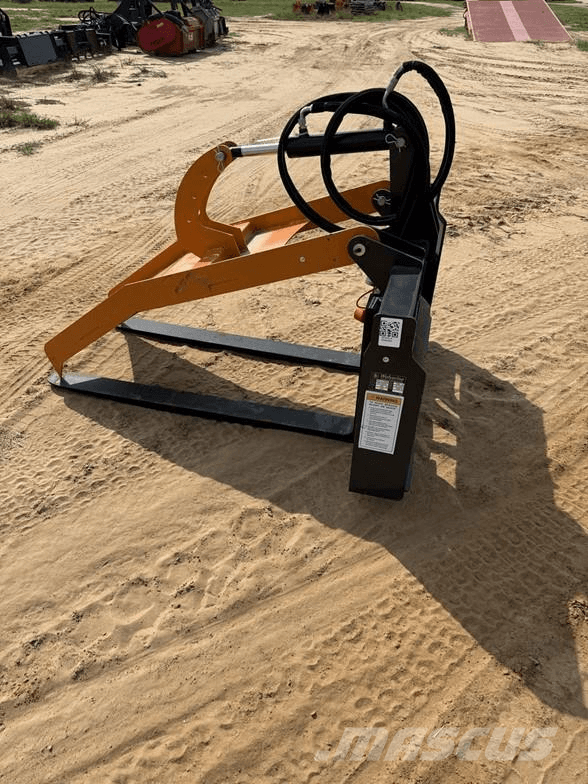 CASE 586H 험지용 트럭