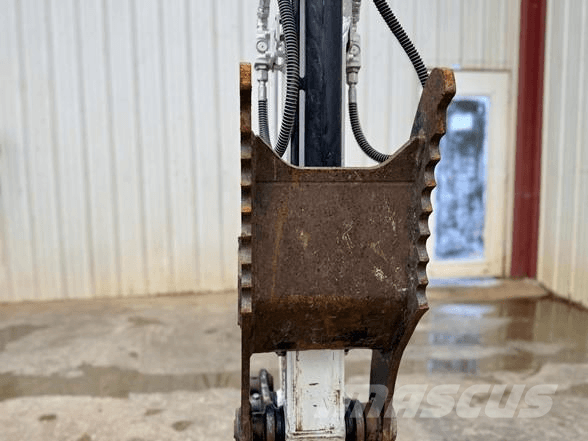 CASE 586H 험지용 트럭