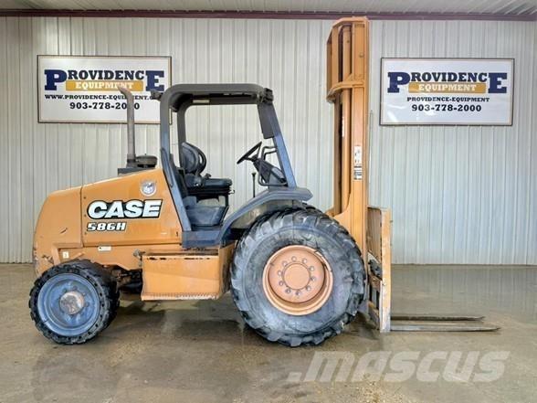 CASE 586H 험지용 트럭