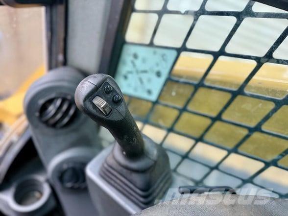 CAT 299D3 XE  스키드로더