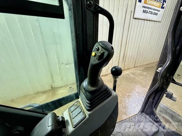 CAT 306CR 대형 굴삭기 29톤 이상