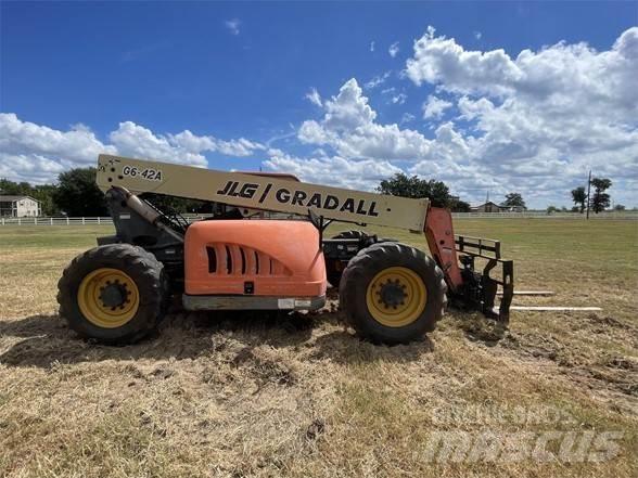 JLG G6-42A 텔러 핸들러
