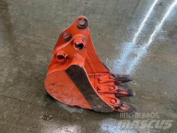 Kubota K7760 버켓