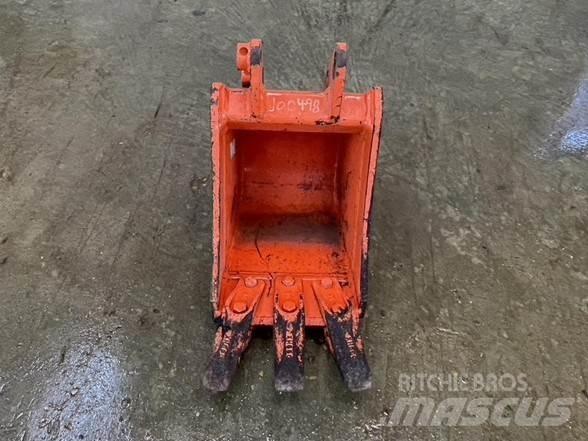 Kubota K7760 버켓