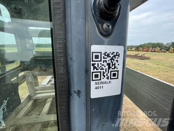 Kubota KX057-4 캐빈 및 인테리어