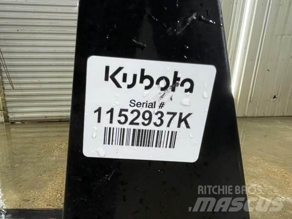Kubota PFL4648 포크