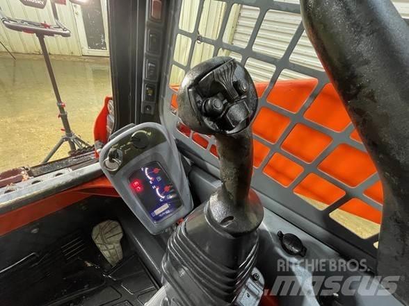 Kubota SSV65  스키드로더