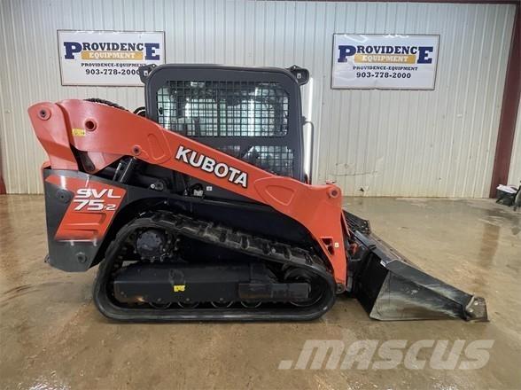 Kubota SVL75-2  스키드로더