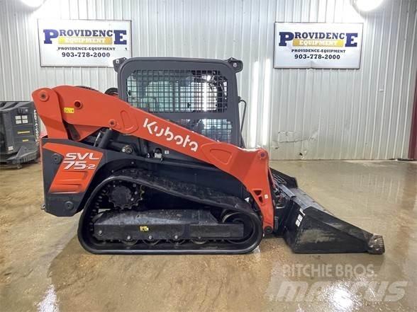 Kubota SVL75-2  스키드로더