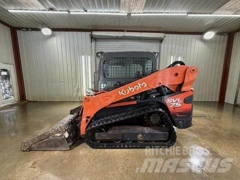 Kubota SVL75-2  스키드로더
