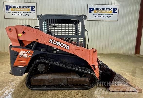 Kubota SVL75-2  스키드로더