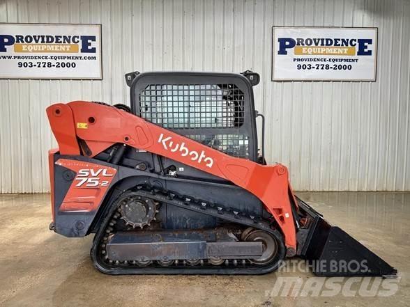 Kubota SVL75-2  스키드로더
