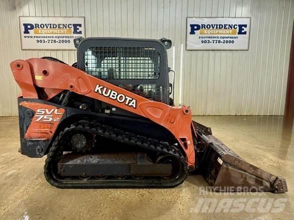 Kubota SVL75-2  스키드로더
