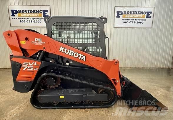 Kubota SVL75-2  스키드로더