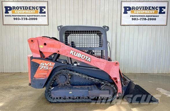 Kubota SVL75-2  스키드로더