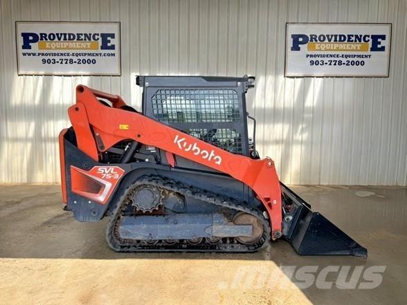 Kubota SVL75-3  스키드로더