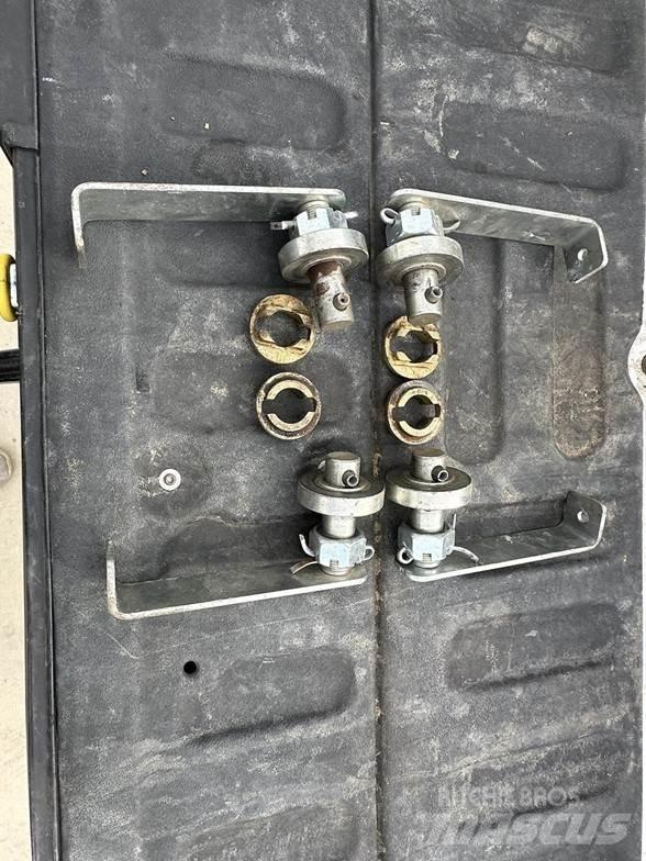 PULLRITE 2900 타이어, 휠 및 림