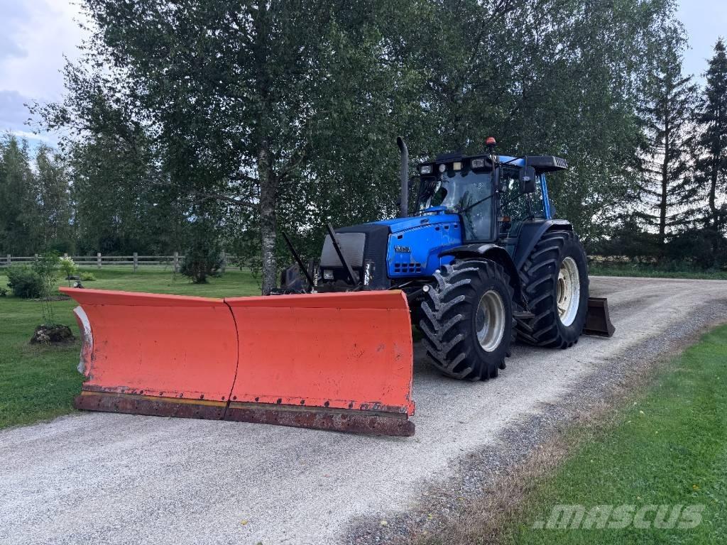 Valtra 8400-4 트랙터