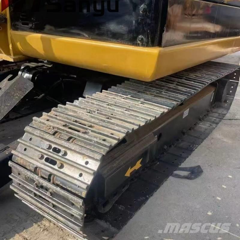 CAT 305.5 E 소형 굴삭기 7톤 미만