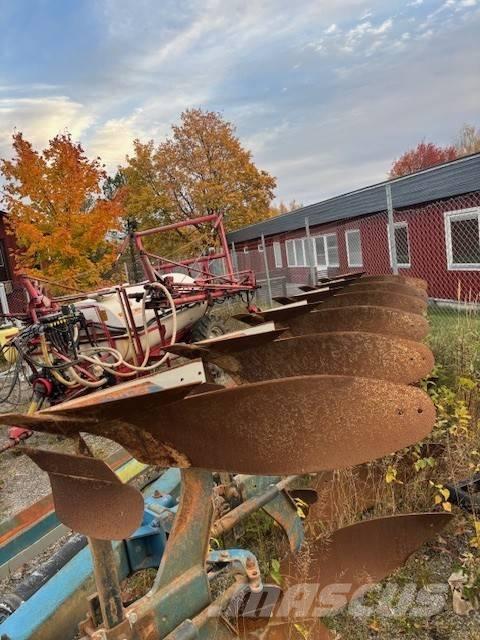 Överum CVL 682 H 가역 플로우(쟁기)