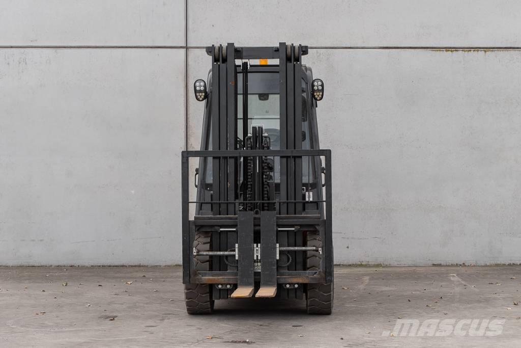 Manitou MI 30 D 디젤 지게차