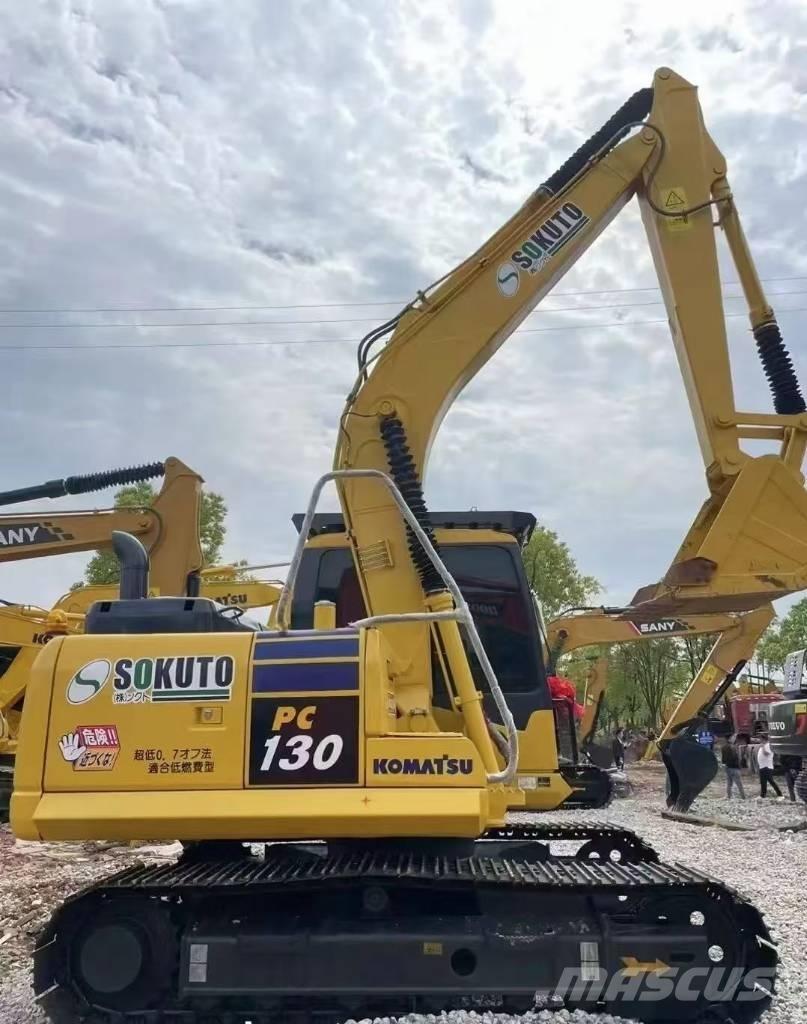 Komatsu PC 130 대형 굴삭기 29톤 이상