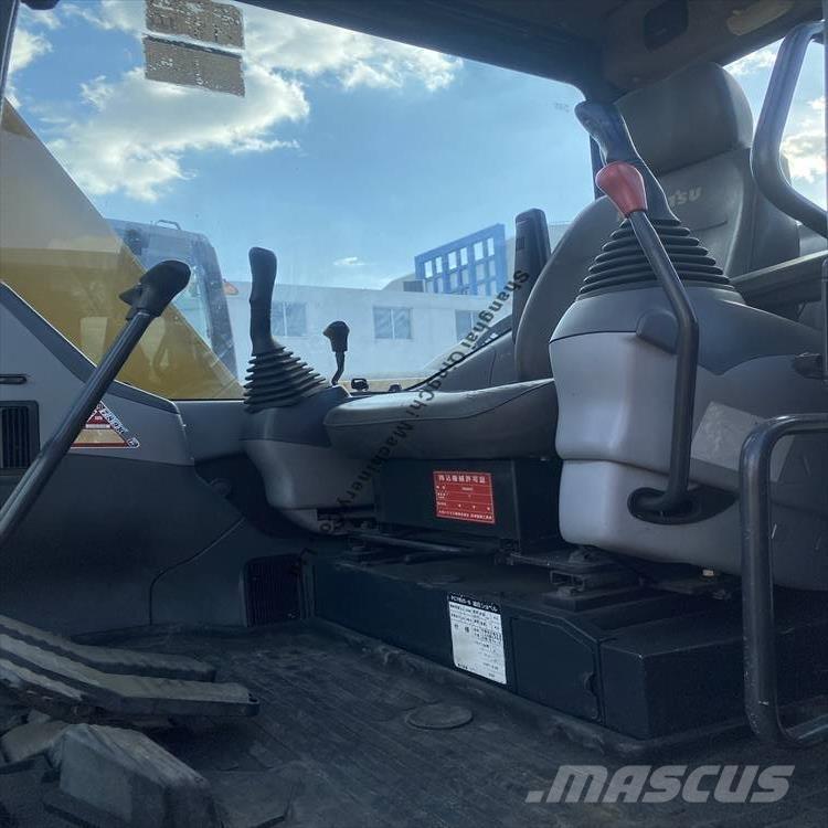 Komatsu 78 대형 굴삭기 29톤 이상