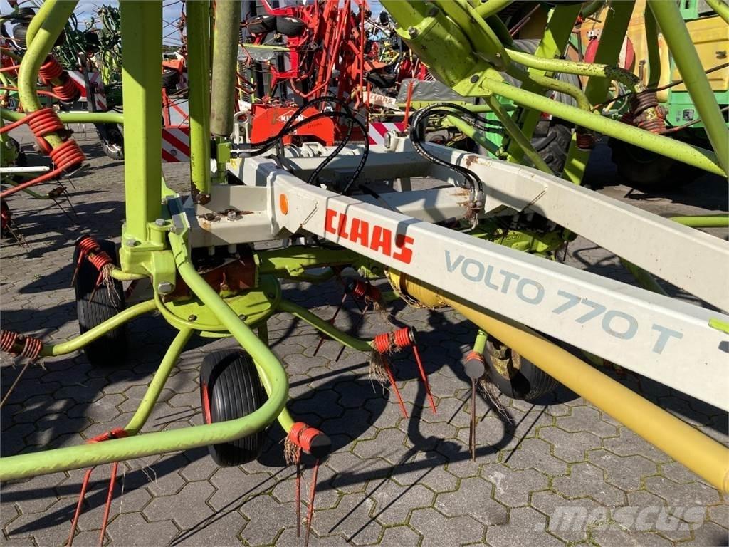 CLAAS Volto 770 T 갈퀴 및 테더