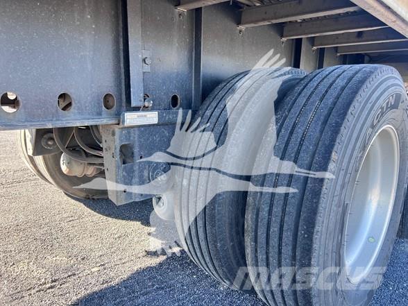 Utility 4000AE 플랫베드/드롭사이드 세미 트레일러