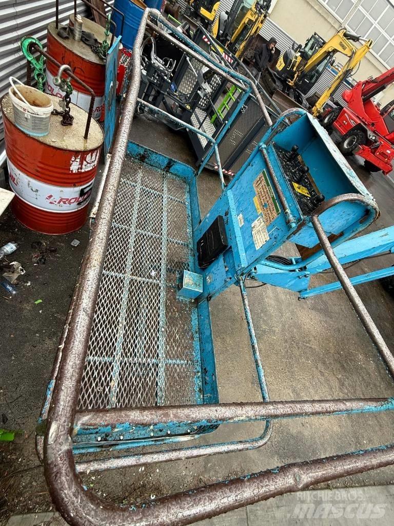 Genie Z 60/34 관절형 전동이동 리프트