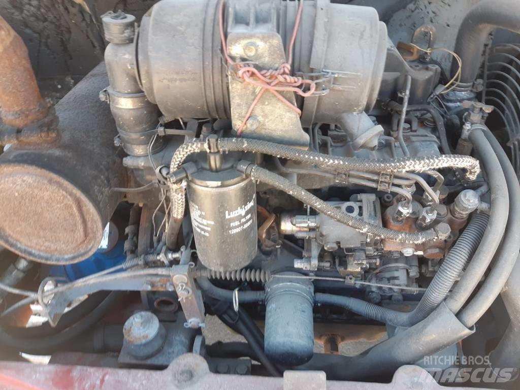 Takeuchi TB150C 소형 굴삭기 7톤 미만