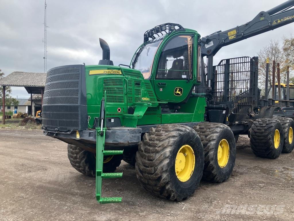 John Deere 1910G 원목 포워더