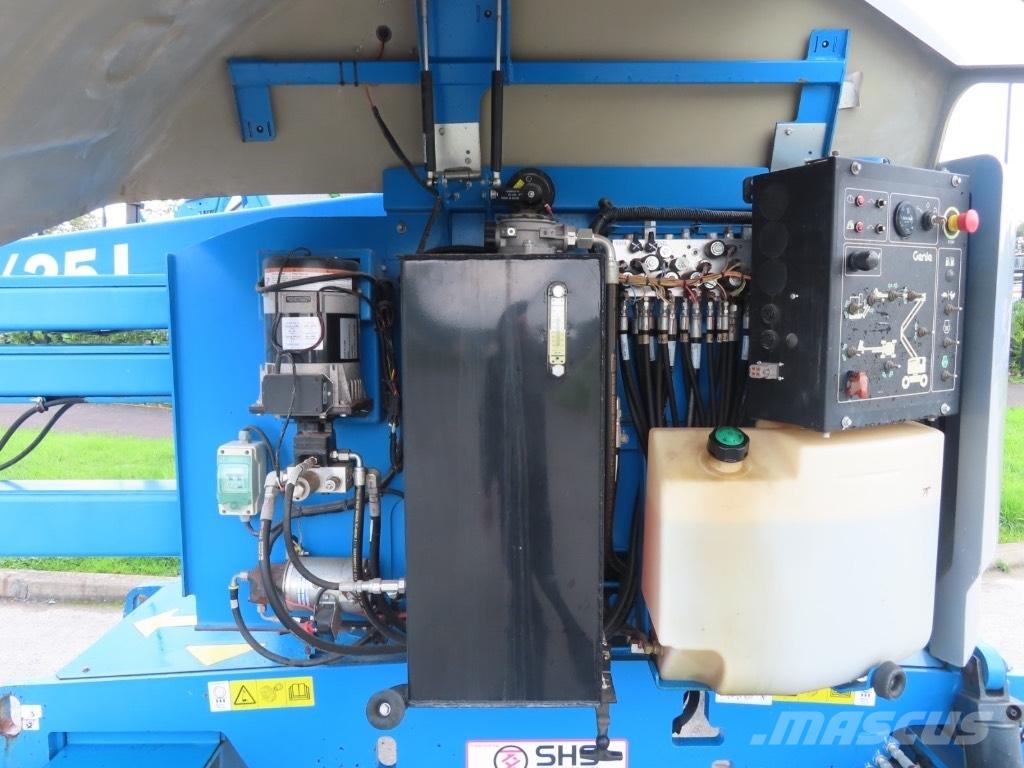 Genie Z 45 관절형 전동이동 리프트