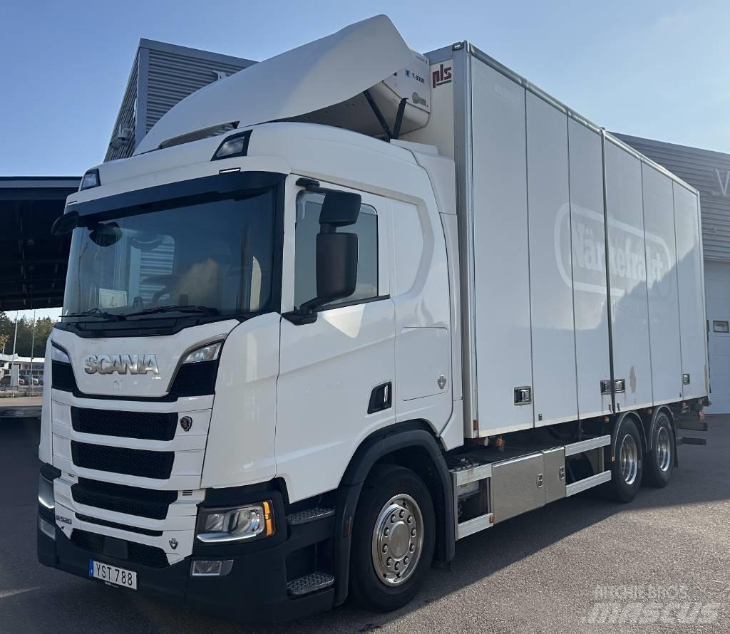 Scania R520B6X2NB 탑차 트럭
